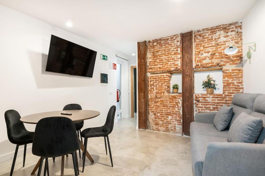Nice Flat In Lavapies At Street Level S23A Madrid Extérieur photo